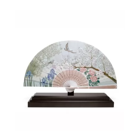 Ventaglio con iris e fiori di ciliegio - Lladrò