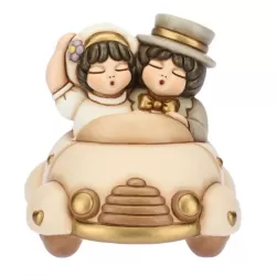 Coppia di sposini in macchina - Thun
