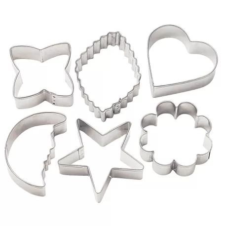 Tagliapasta Assortiti In Metallo 6 Pezzi Cm. 7x1,5 H.