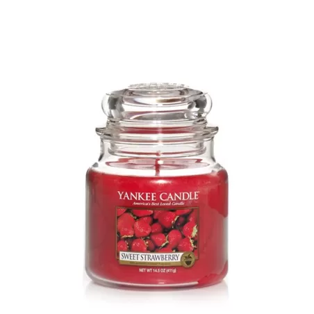 Sweet Strawberry Giara Media - Yankee Candle