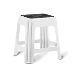 Sgabello novanta con tappeto