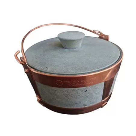 Lavéc, Casseruola Cm.27 alta rilegata con maniglia in rame e coperchio in pietra ollare - Pietra ollare Valmalenco