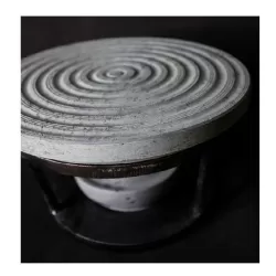 Party, Pietra ollare Cm.21 con piedistallo in metallo - Pietra ollare Valmalenco 2