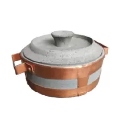 Stufino, Tegame Cm.22 basso rilegato con maniglie in rame e coperchio in pietra ollare - Pietra ollare Valmalenco