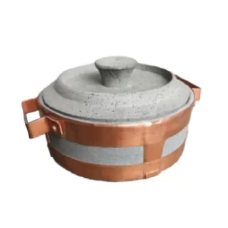 Stufino, Tegame Cm.22 basso rilegato con maniglie in rame e coperchio in pietra ollare - Pietra ollare Valmalenco