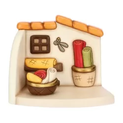 Bottega della sarta con cesti di stoffe presepe classico, naturale - Thun