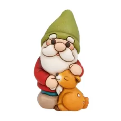 Gnomo Oliver con cerbiatto Amy in ceramica Inverno Incantato, medio - Thun