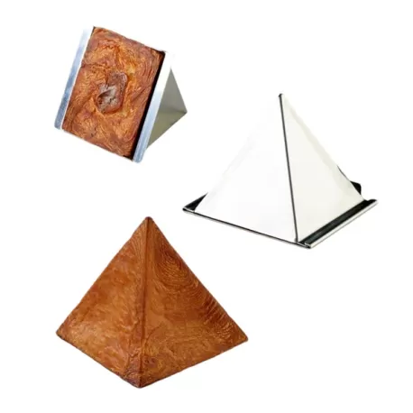 Stampo croissant geometrico piramide in acciaio inox Mm.85×85×85 H. - Pavoni