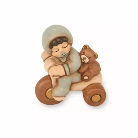 Bimbo su triciclo - Thun