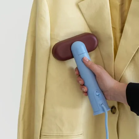 Ferro da stiro verticale - Cirrus Lite - Travel Steamer Saky & Terra - Steamery