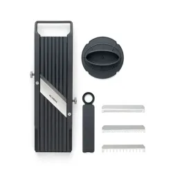 Mandolina e affettaverdure by Benriner con 3 lame intercambiabili e custodia per lame Mm.64 / Cm.32,5 - Global