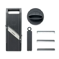 Mandolina e affettaverdure by Benriner con 3 lame intercambiabili e custodia per lame Mm.95 / Cm.34,5 - Global