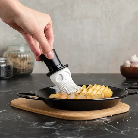 Skully, Pennello cucina - Ototo